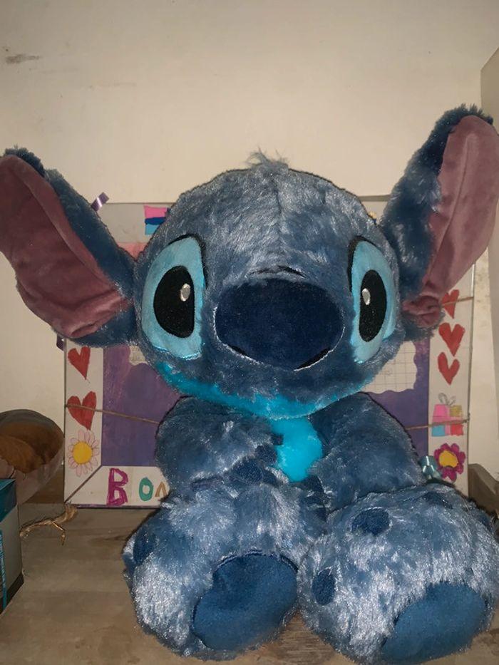 Peluche stitch big feet