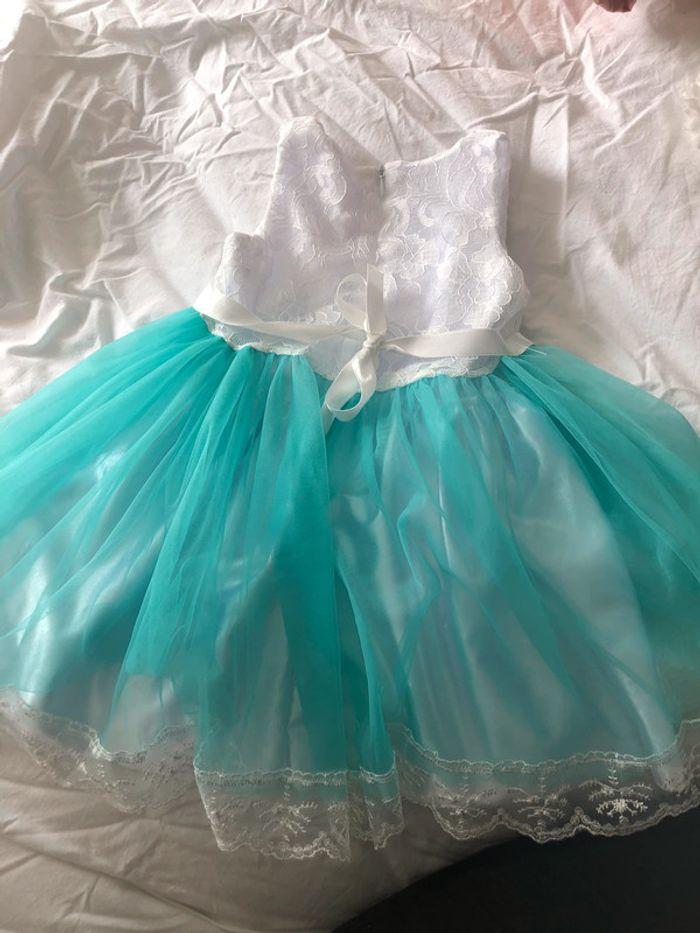 Robe tulle turquoise - photo numéro 2