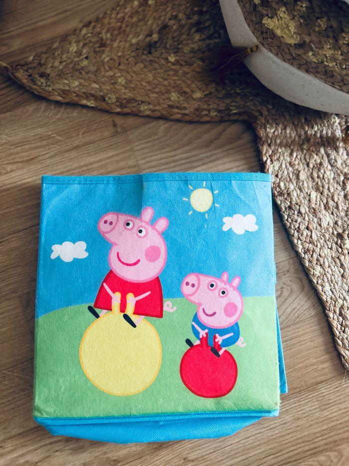 Bac rangement peppa pig - photo numéro 4