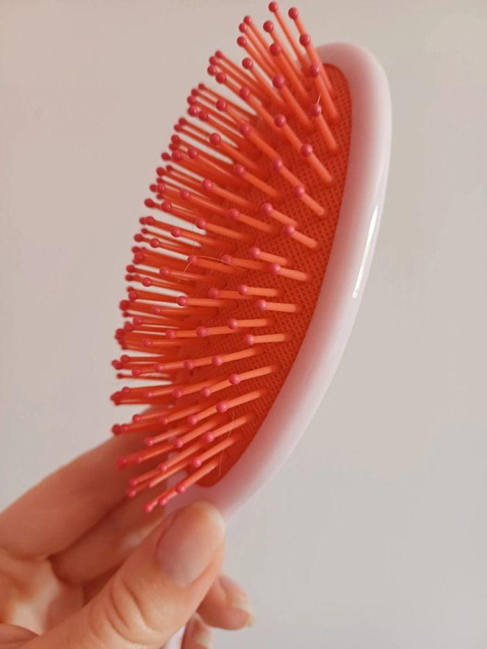 Brosse a cheveux - photo numéro 4