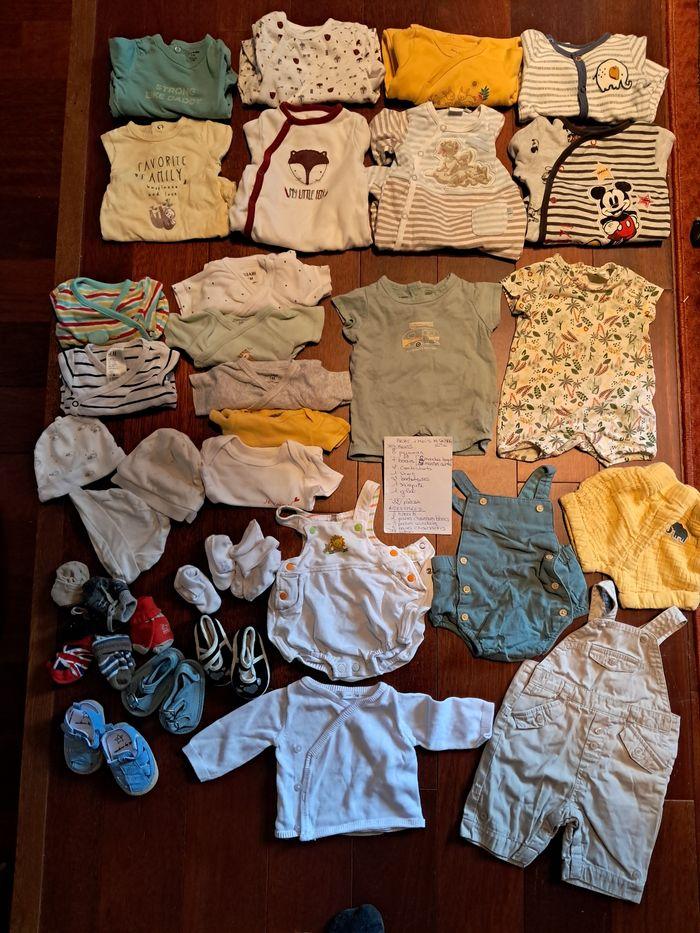 Vêtements bébé 1 mois mi saison été - photo numéro 1