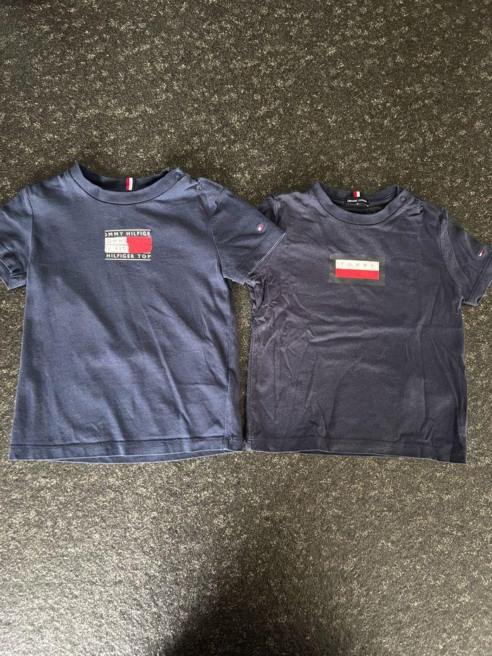 Lot de 2 t shirts Tommy Hilfiger