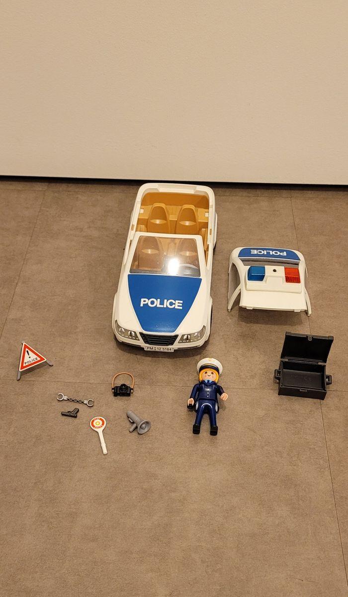 Playmobil Véhicule de police - photo numéro 1