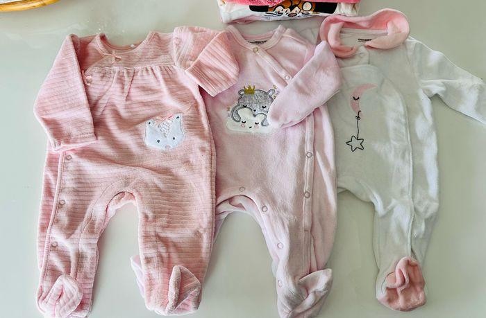 Lot de pyjama bébé fille 1 mois - photo numéro 2