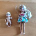 Lot 2 enfants de Barbie