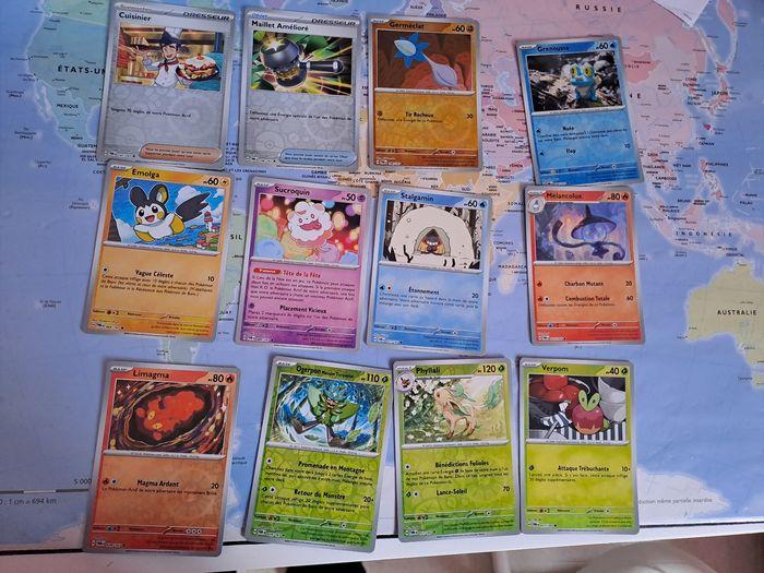 Lot de cartes pokémon reverses mascarade crépusculaire