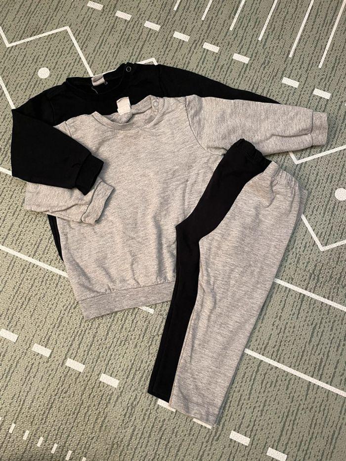 Lot 2 ensembles Sweat legging H&M - photo numéro 1