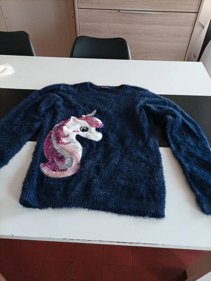 Pull licorne - photo numéro 1