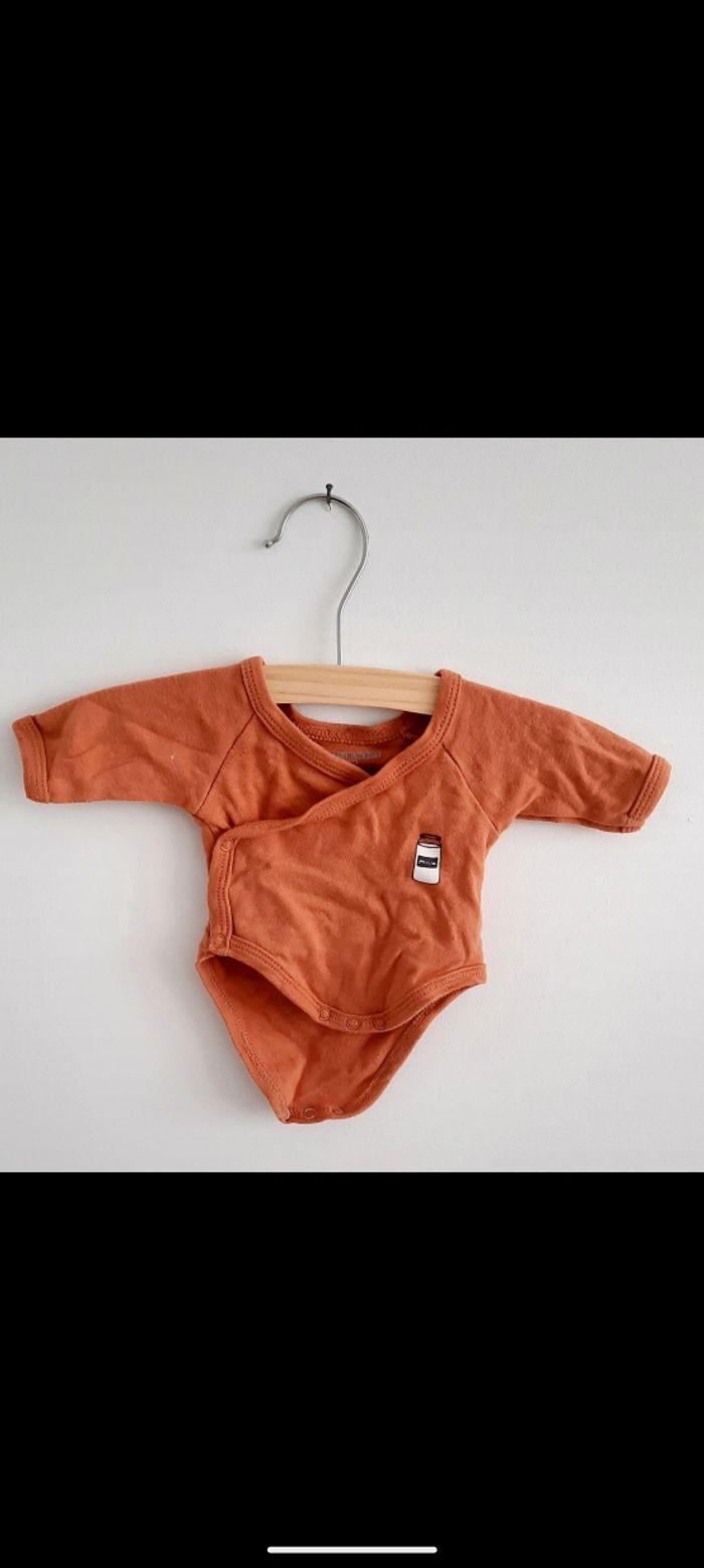 Lot de 2 bodies Verbaudet taille naissance 45 cm - photo numéro 2