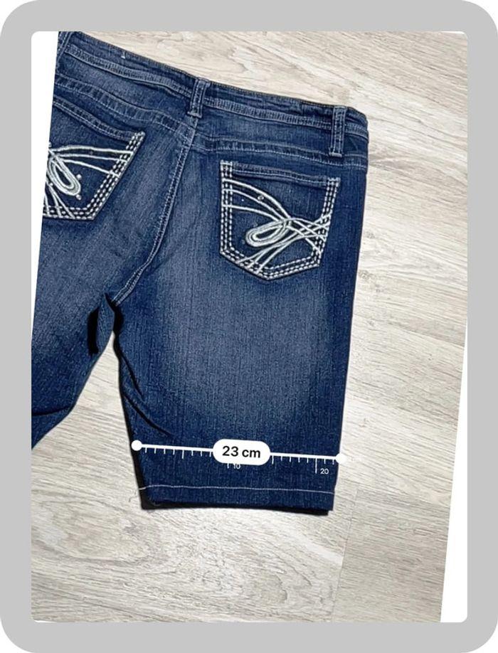 🩳 Short vintage brodé hip hop en jean Bleu Taille S-M 🩳 - photo numéro 3