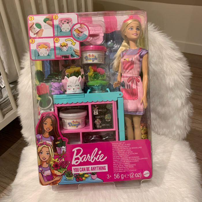 Barbie fleuriste - photo numéro 3