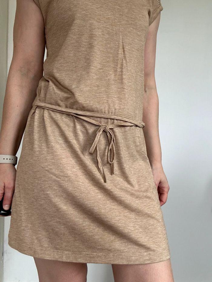 Robe teeshirt beige Gémo taille 38 💖 - photo numéro 5