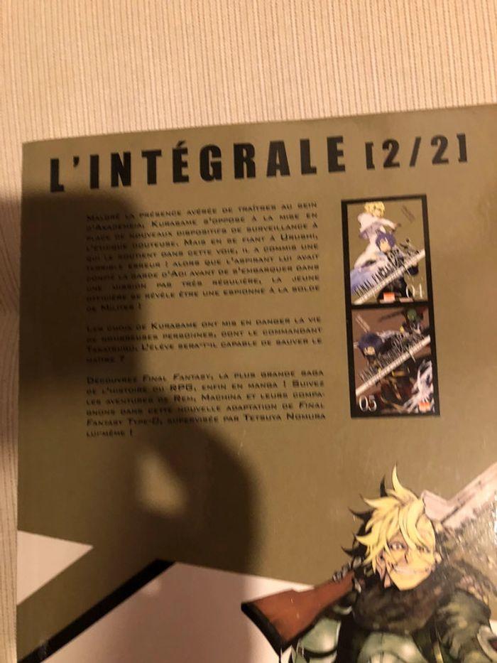 Livre final fantasy 2/2 - photo numéro 3