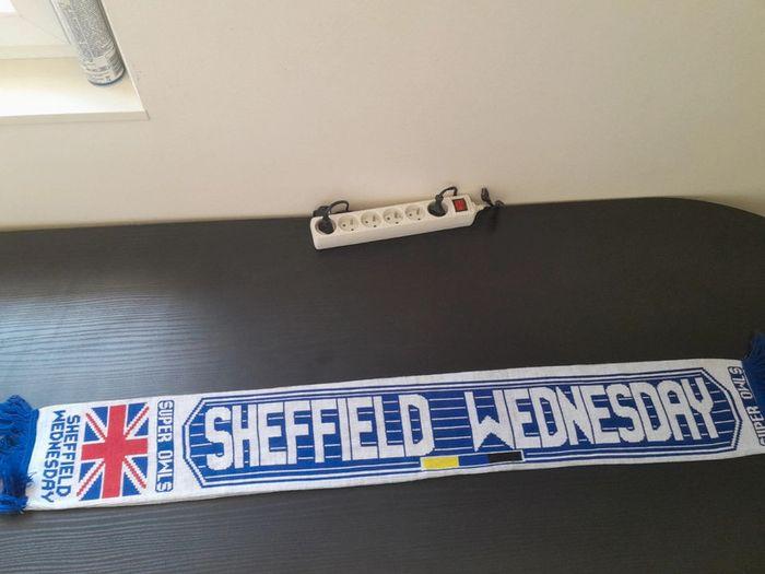 Écharpe du Sheffield Wednesday