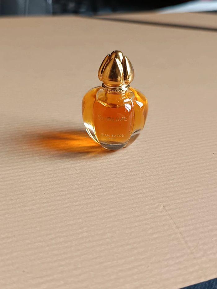 Parfum miniature Jean Patou