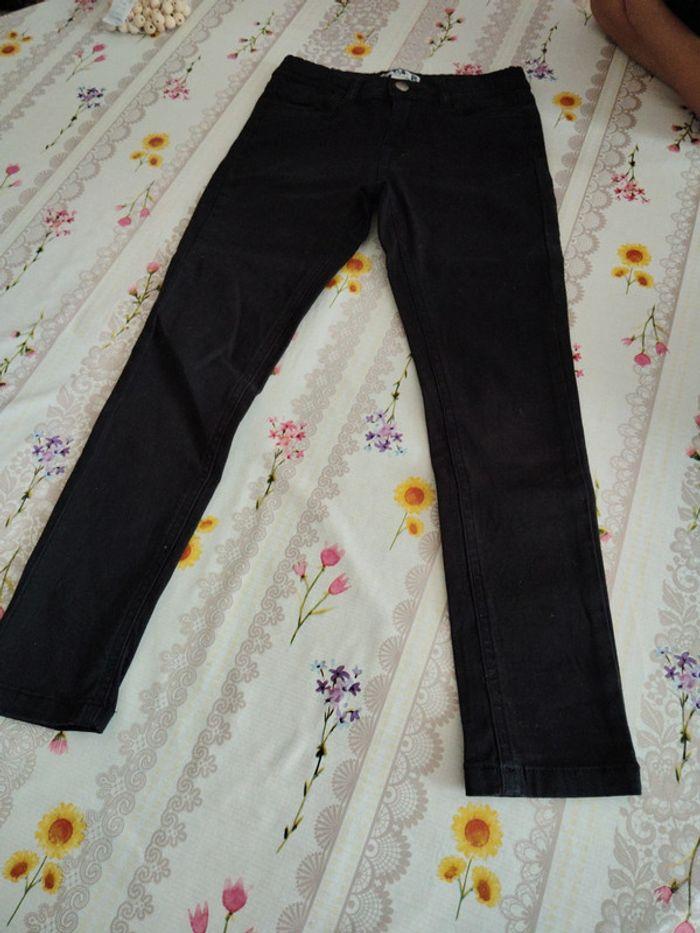 Pantalon noir fille 8 ans - photo numéro 3