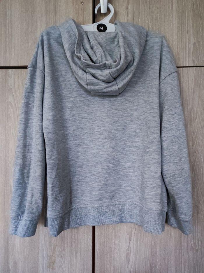 Pull capuche gris dessin fleurs 8 ans Primark - photo numéro 5