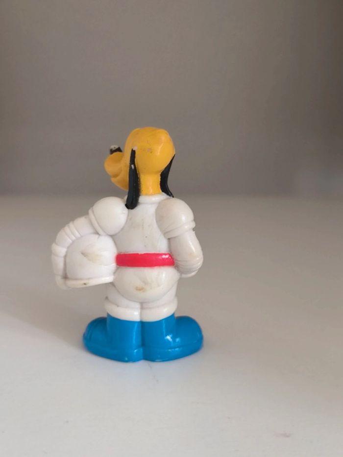 Disney figurine pluto astronaute - photo numéro 2