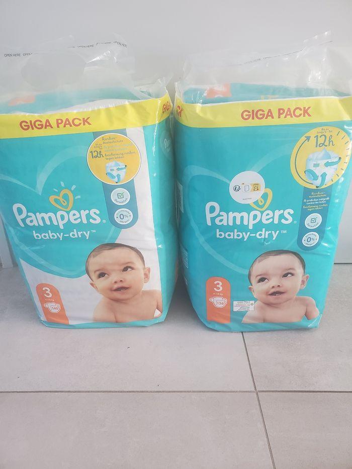 Le lot de 2 giga pack de couches PAMPERS baby dry taille 3 - photo numéro 1