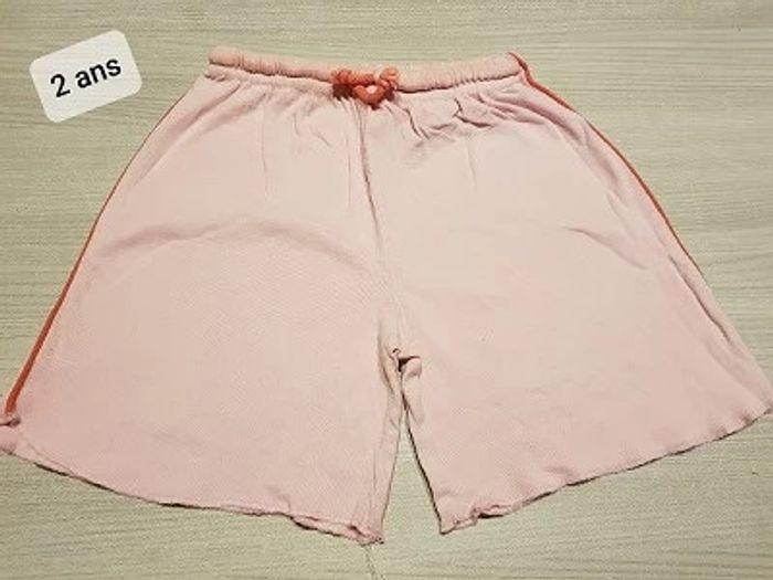 Lot 4 Shorts 2 ans fille - photo numéro 2