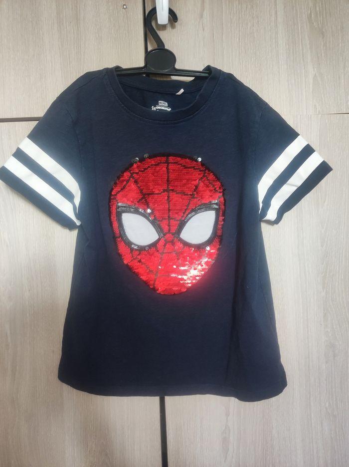 T shirt spiderman reversible 8 ans Orchestra - photo numéro 1