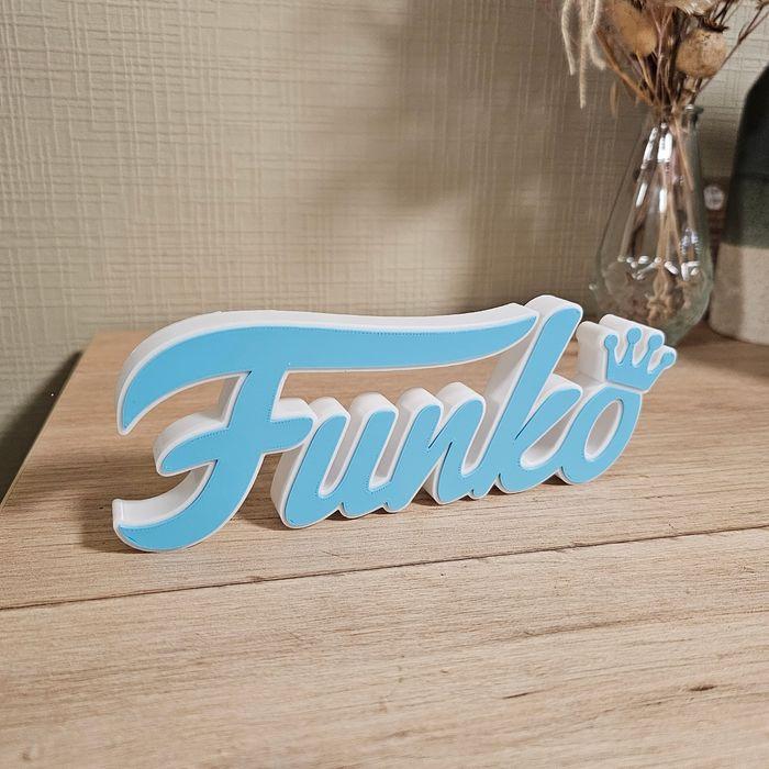 Figurine logo Funko Pop 19x7cm FanArt - photo numéro 2