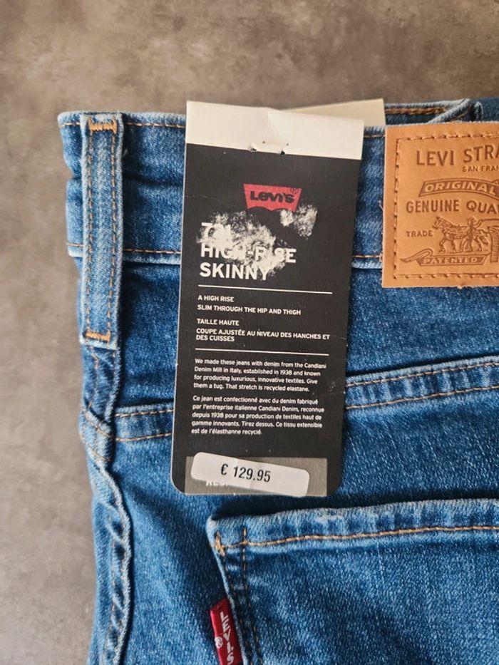 Jean bleu Levi's 721 High Rise skinny 27 x 32 neuf - photo numéro 3