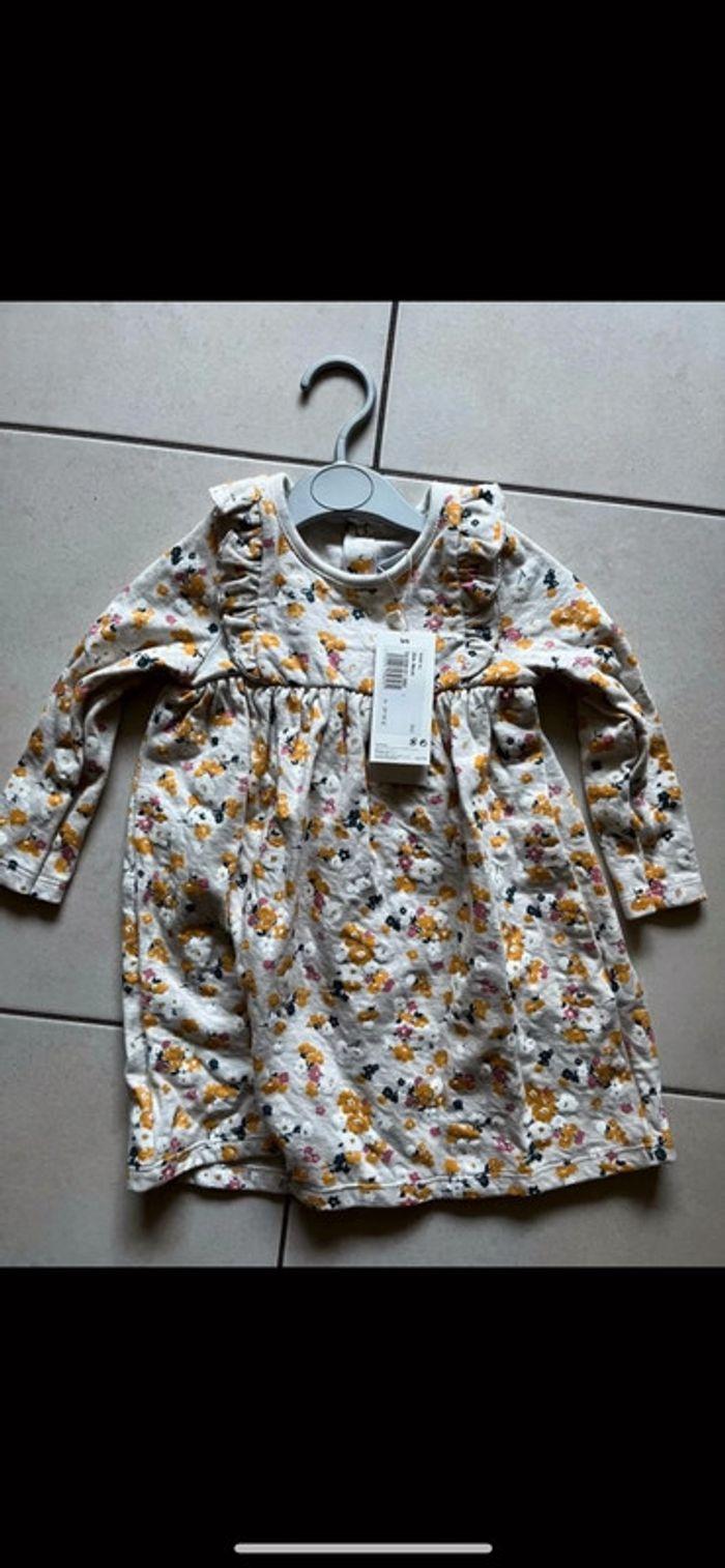 Robe petit bateau fleurie - photo numéro 1