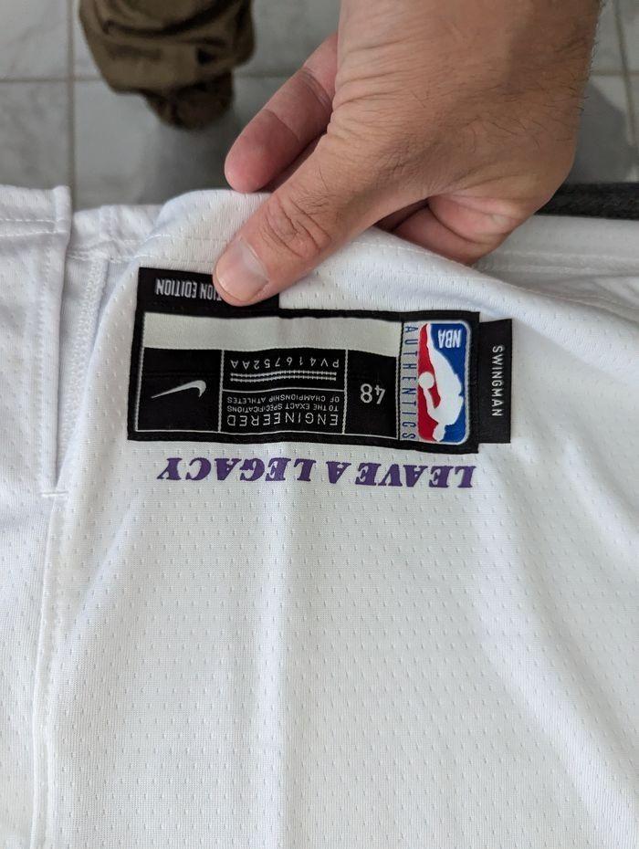 Maillot basket Lakers - photo numéro 6