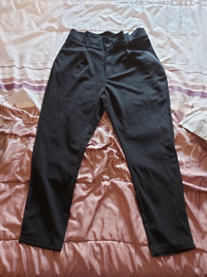 Pantalon noir - photo numéro 1