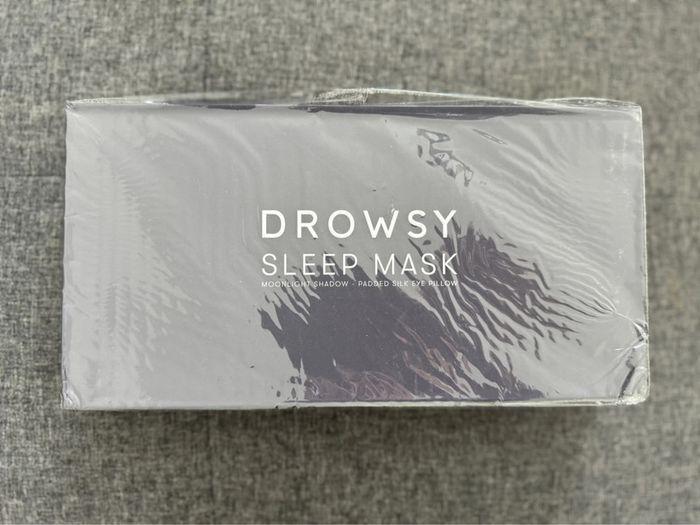 Masque de sommeil en soie Drowsy « Moonlight Shadow » - photo numéro 1