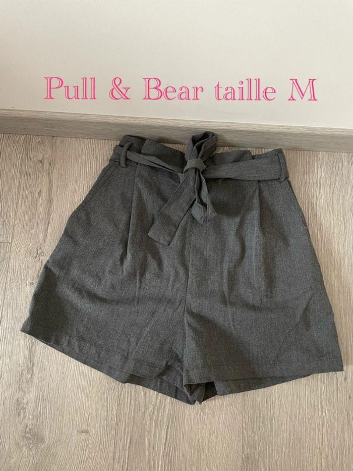 Short gris taille haute taille élastique ceinture noeud pull & bear taille M - photo numéro 1