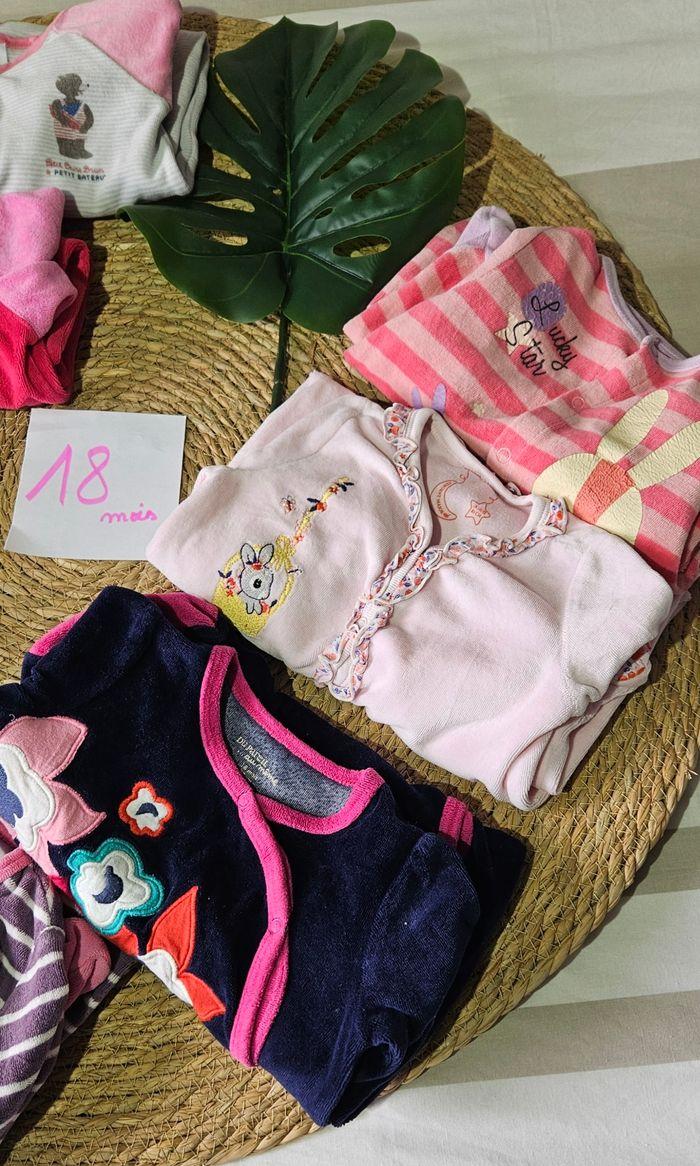 Lot de 7 Pyjamas velours 18 mois fille - photo numéro 2