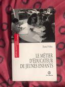 Livre “Le métier d’éducateur de jeunes enfants” de Daniel Verba