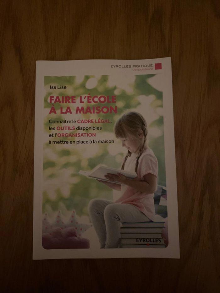 Livre «Faire l’école à la maison » - photo numéro 1