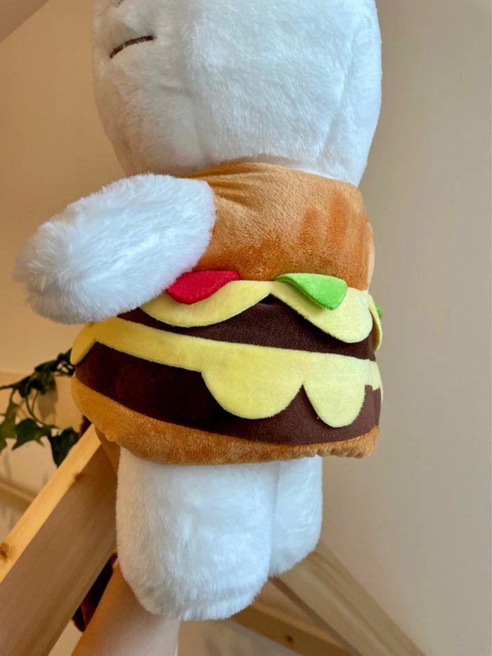 Peluche Hello Kitty déguisement Hamburger 🍔 - photo numéro 10