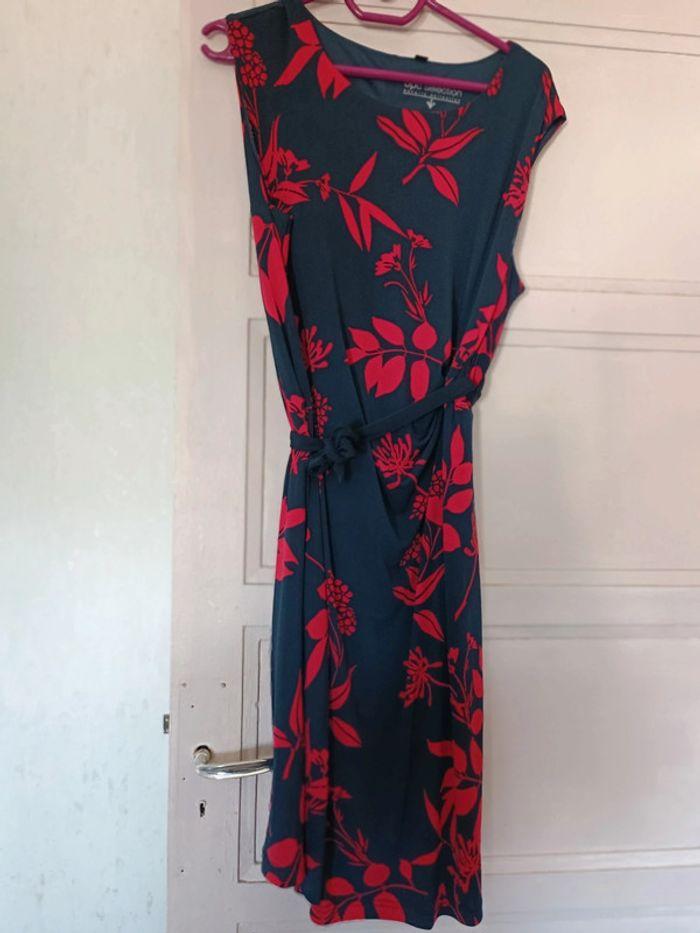 Robe chemise à motif végétal Bonprix taille 44/46 - photo numéro 2