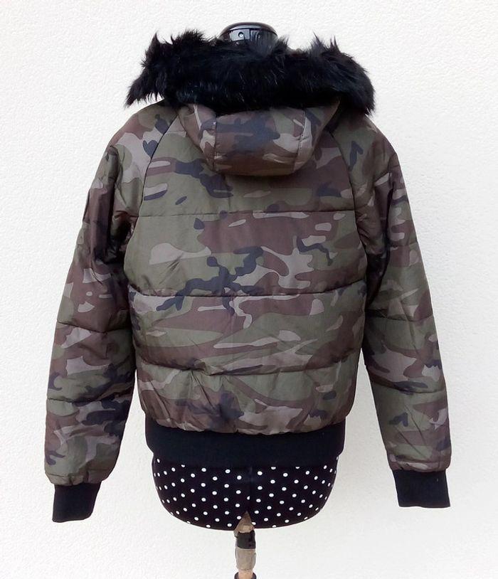 Doudoune à capuche Jennyfer style bombers imprimé militaire taille S - photo numéro 4