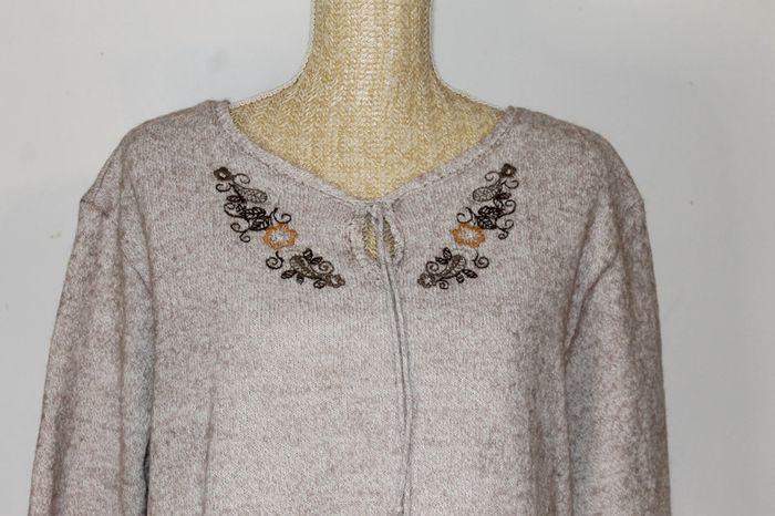 Pull hiver beige - Damart - manches 3/4 - photo numéro 2