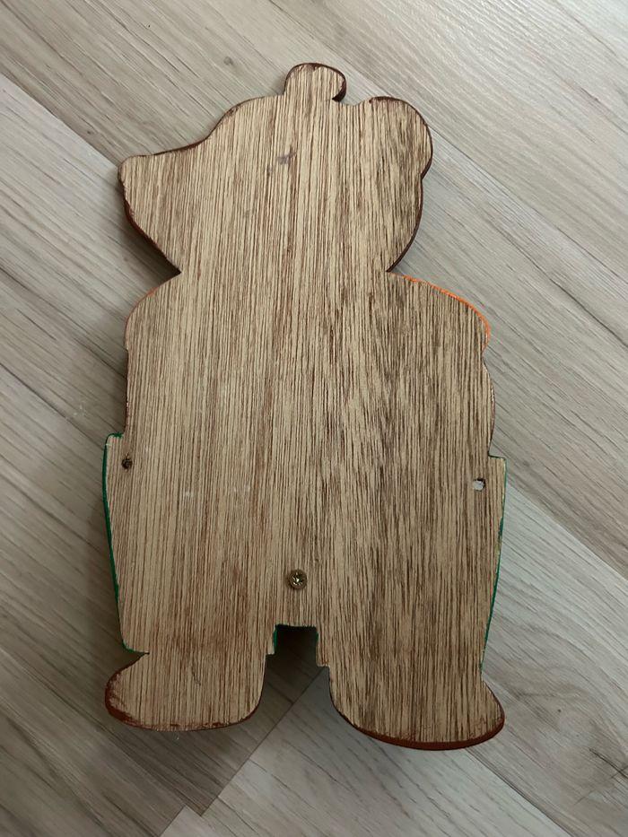 Porte manteau ours en bois - photo numéro 2