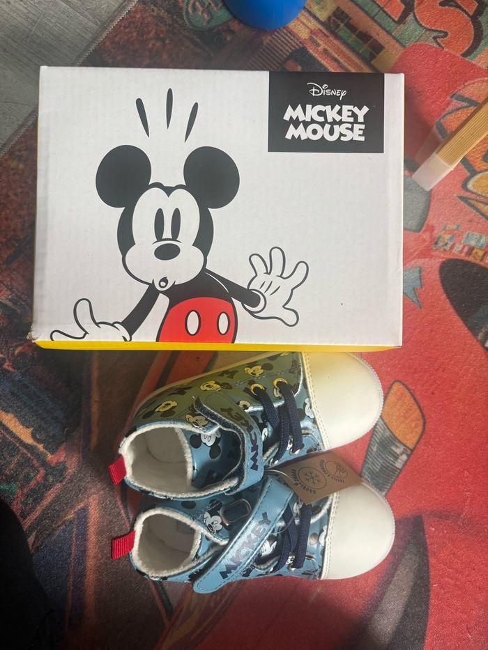 Chaussure mickey - photo numéro 2