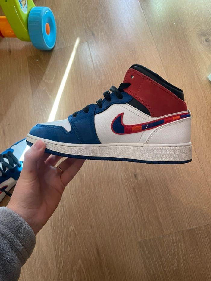 Air Jordan 1 mid blauw/red - photo numéro 11