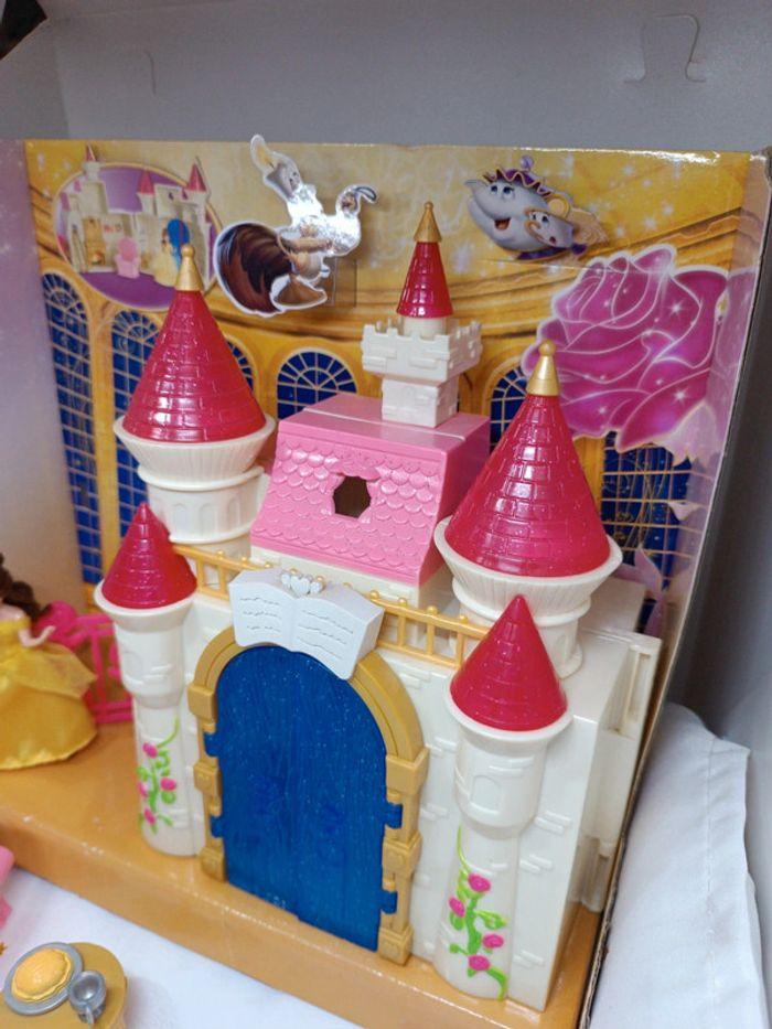 Château castle mini princesse Disney beauty beast belle la bête Polly pocket fashion royal boutique - photo numéro 5