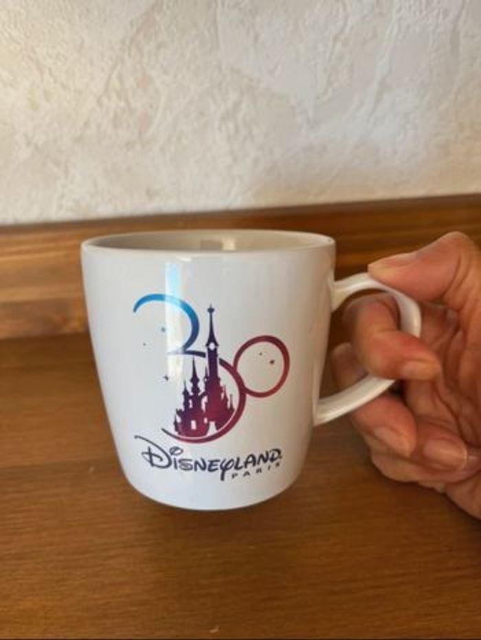 Tasse/Mug du 30ème anniversaire de Disneyland Paris neuve - photo numéro 6