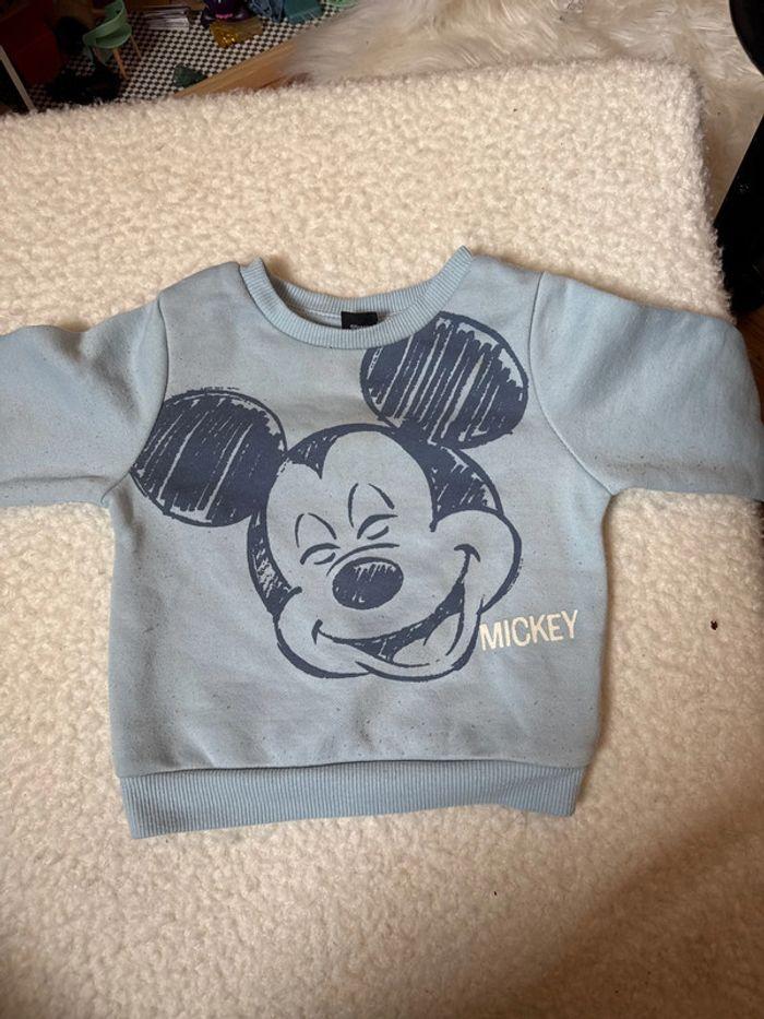 Pull bébé Mickey Primark - photo numéro 1