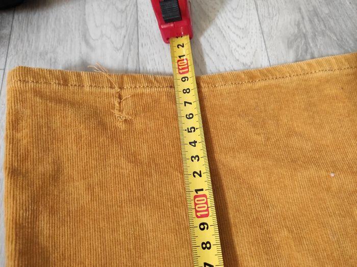 Pantalon jaune moutarde velours - photo numéro 6