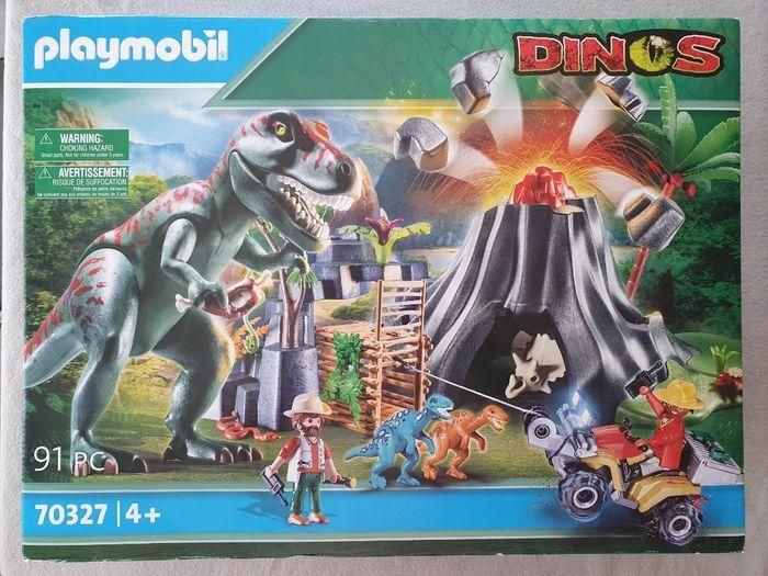 Playmobil Dinos - Ile Volcan avec Tyrannosaure  - 70327 - photo numéro 1