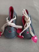 Petites chaussures bébé