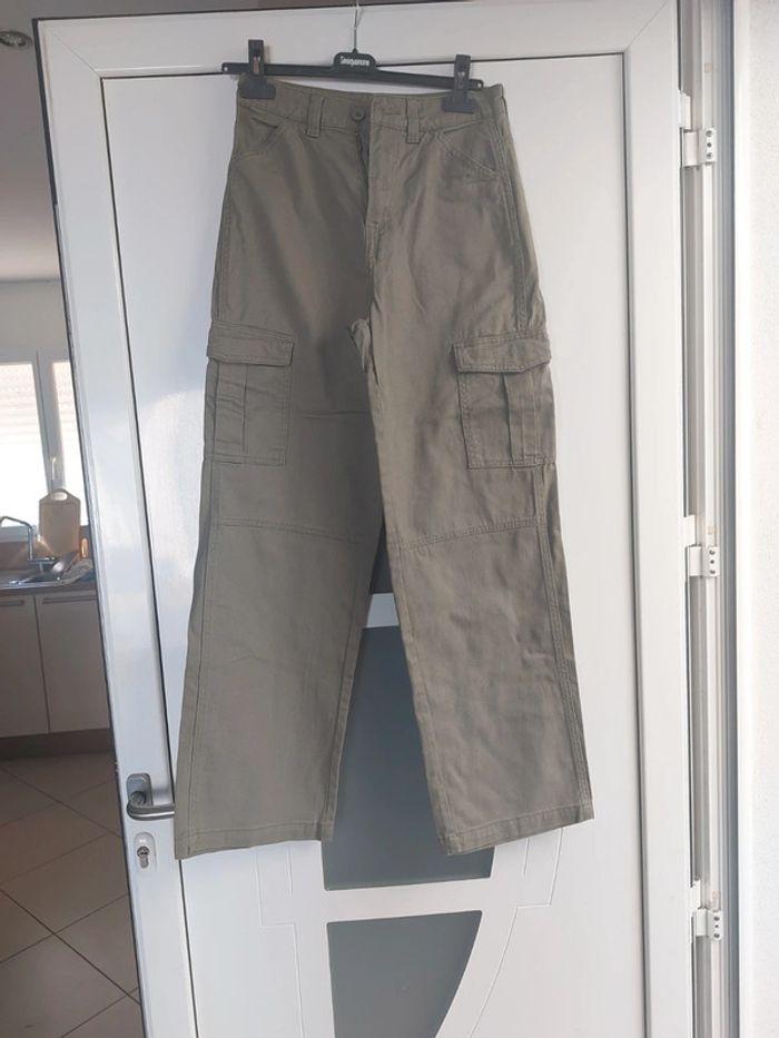 Pantalon cargo kaki - photo numéro 1