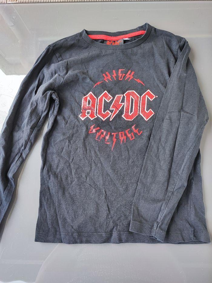 T shirt manches longues AC DC - photo numéro 1